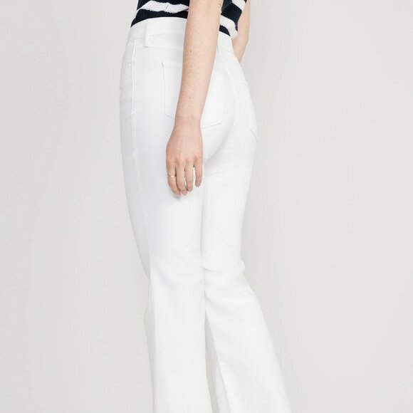 High-Waisted Flare Jeans - Picture 3 of 9